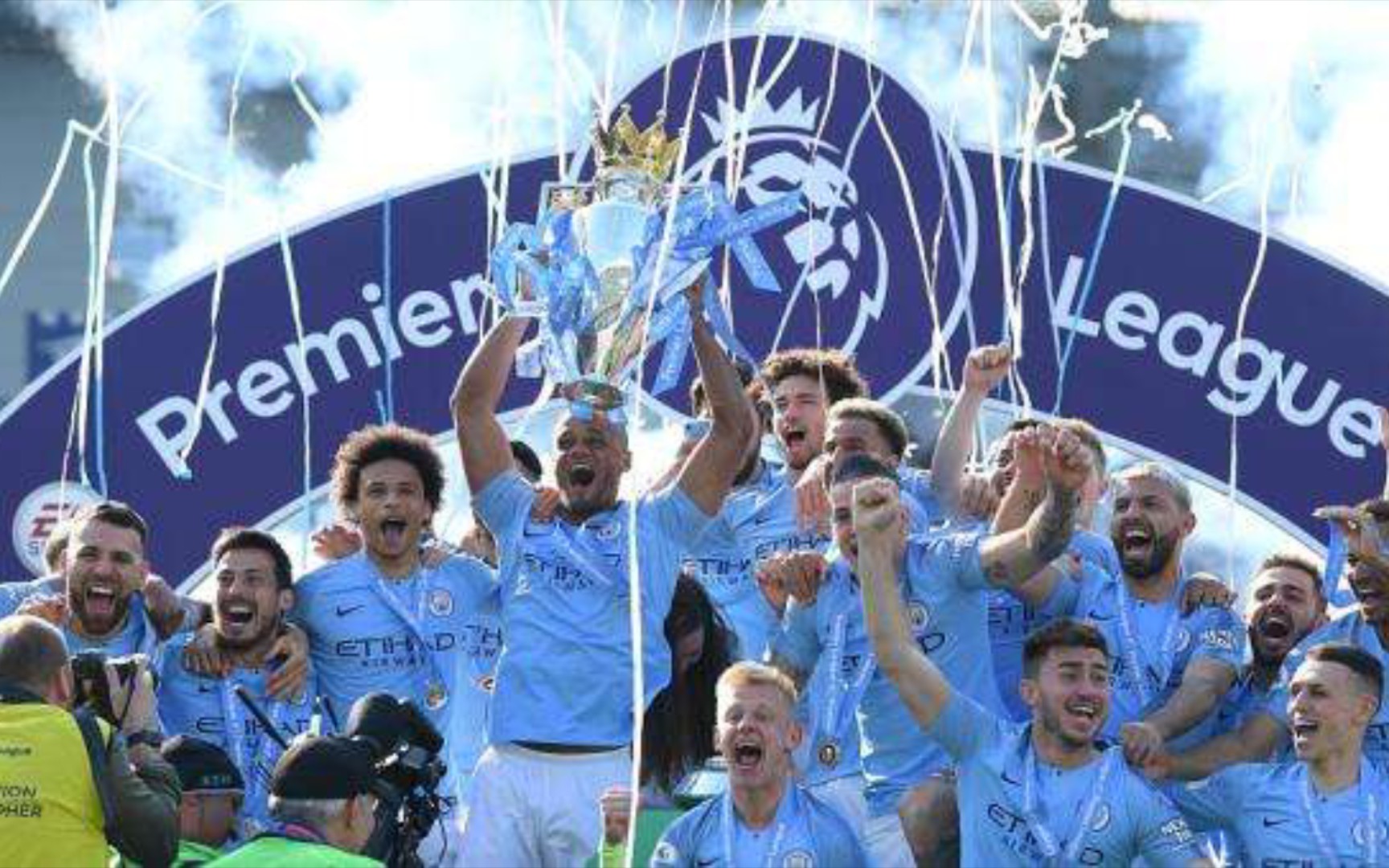 斯即将步入 斯即将步入